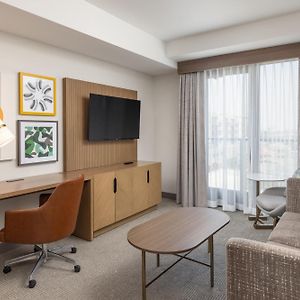 Holiday Inn & Suites Monterey Park - Los Angeles By Ihg